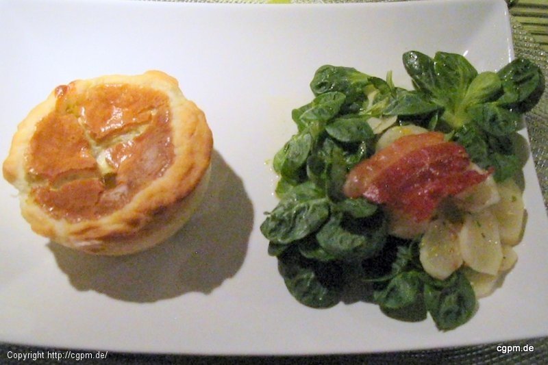 Roquefort-Tartlets mit Salat
