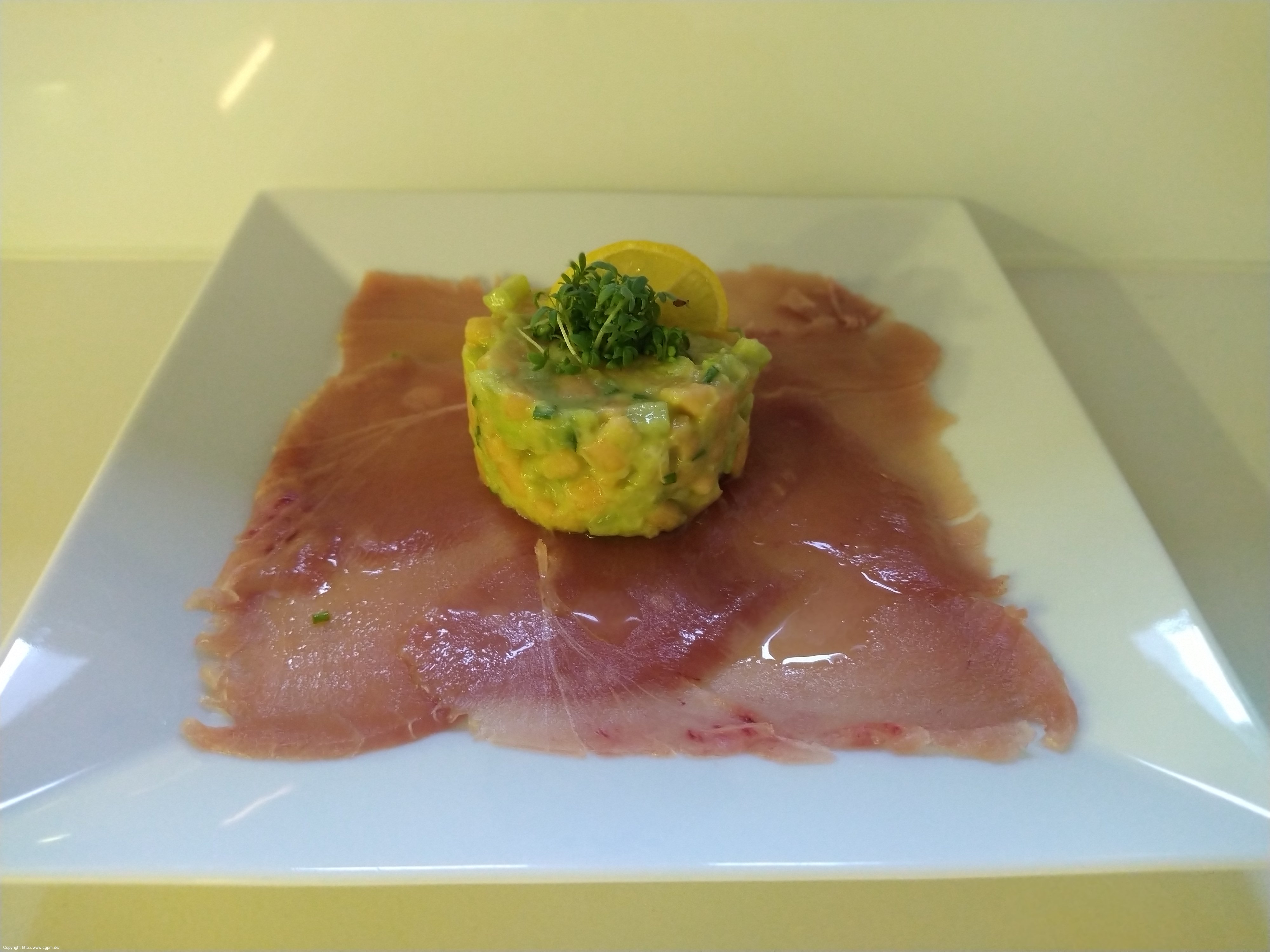 2Thunfisch Carpaccio, Crostini, Rosmarin